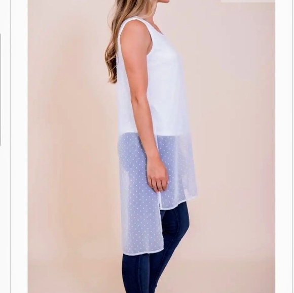 Sleeveless Hi-low Overlay Tunic - Picture 2 of 8